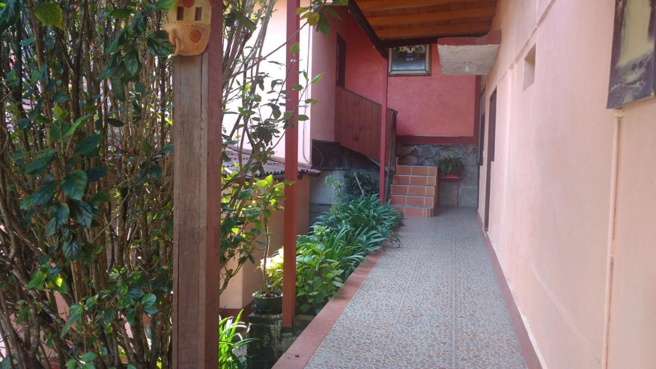 Posada Del Bosque Valle de Bravo Exterior photo